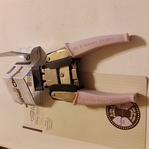 We R Memory Keepers Crop-A-Dile Corner Chomper